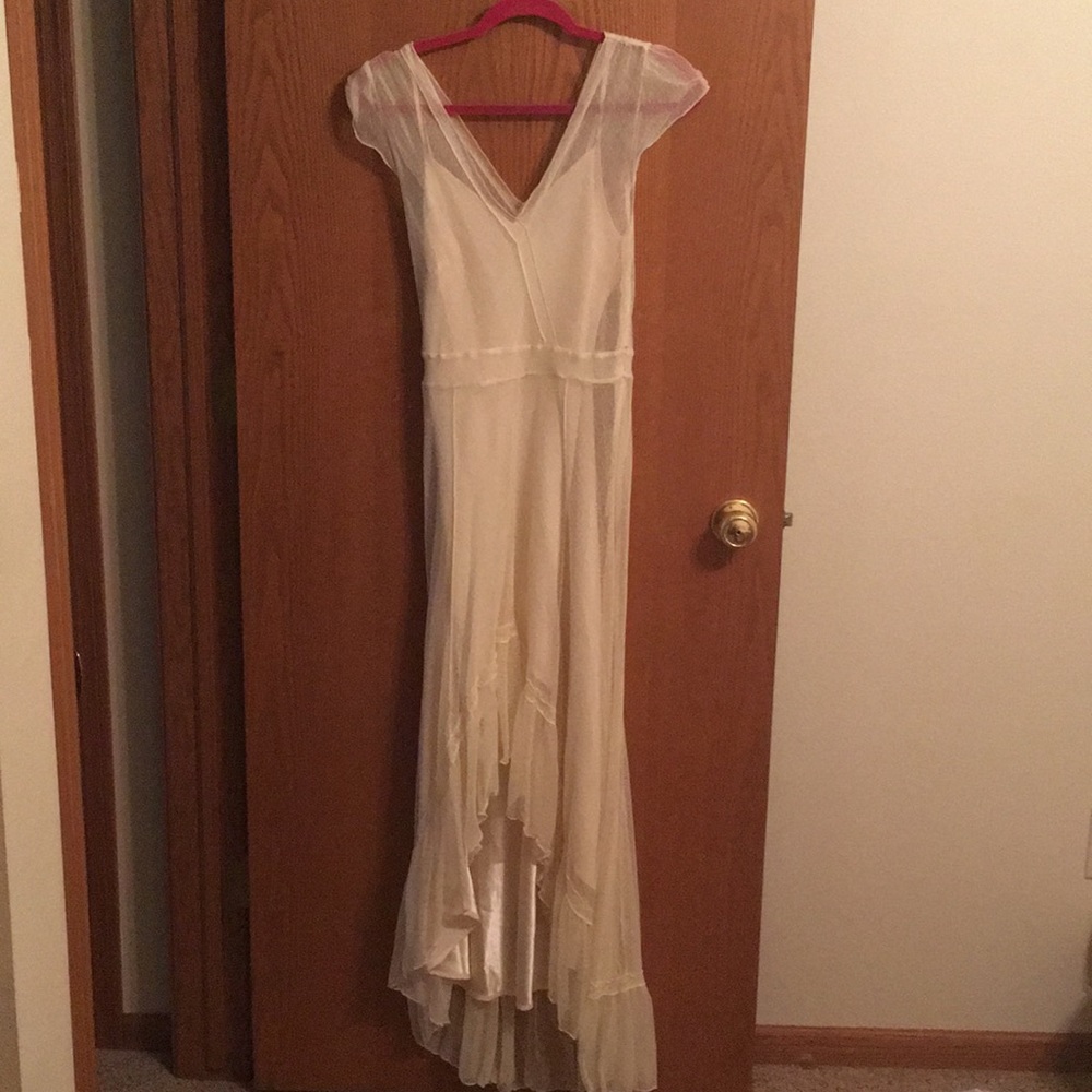 Maxi dress in cream/beige